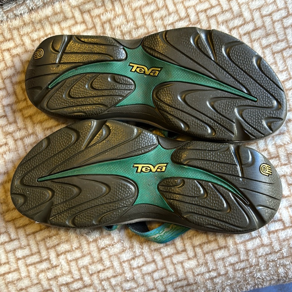 TEVA Sandals Women’s Size 8 - Picture 4 of 7